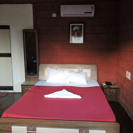 Prathamesh Resort Murūd Buitenkant foto